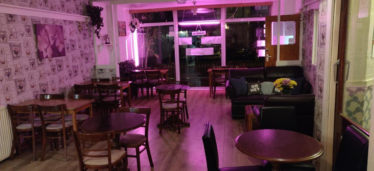בלקפול Frankies Hotel מראה חיצוני תמונה